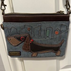 Dachshund Chala crossbody